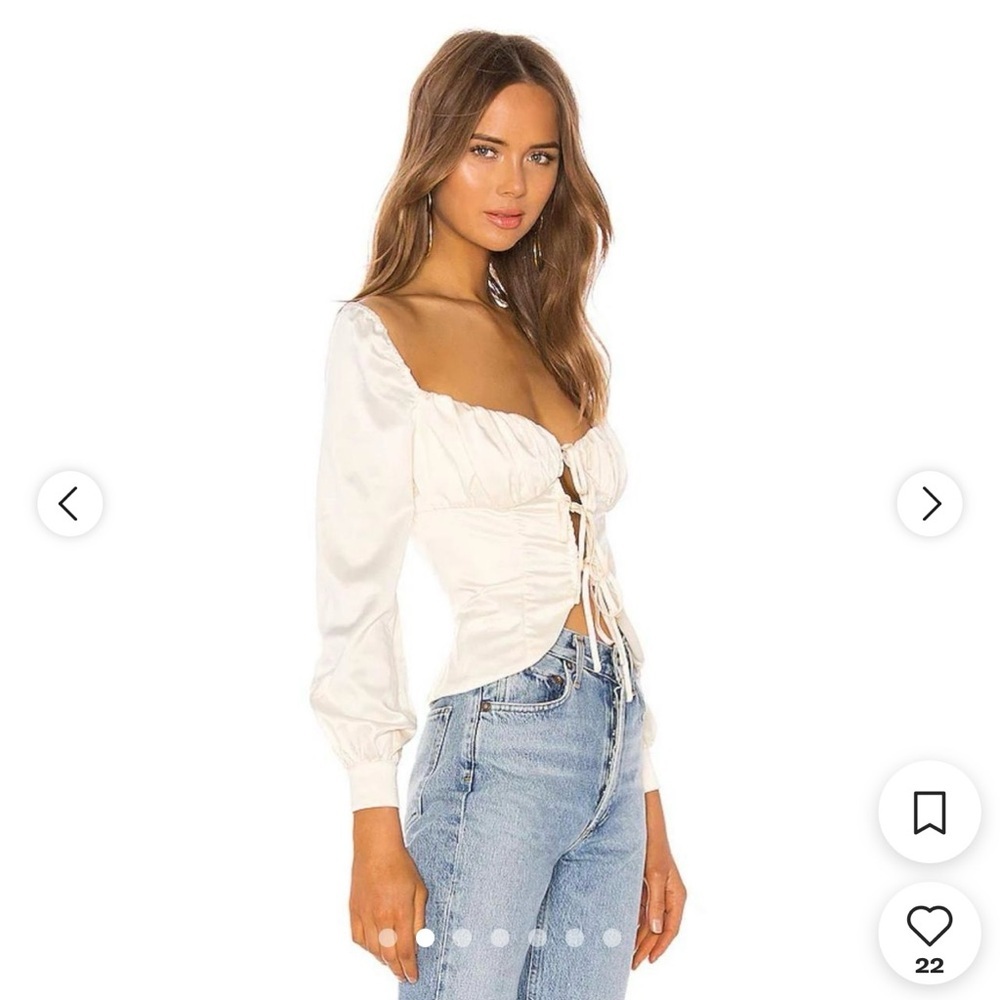 Women’s Cream Ruched Tie-Front Blouse - Picture 4 of 11